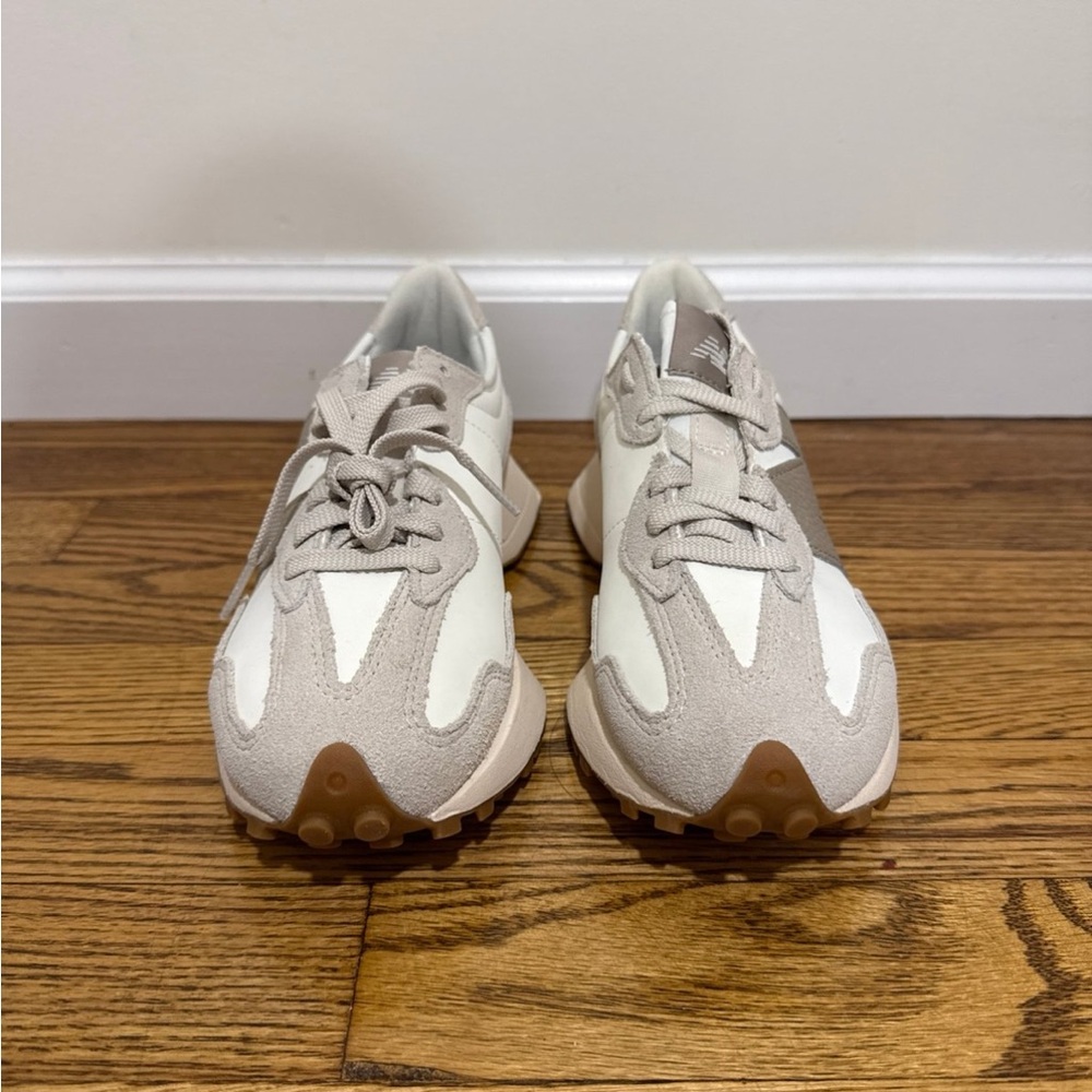 New Balance 327 Moonbeam/Driftwood - Picture 2 of 8